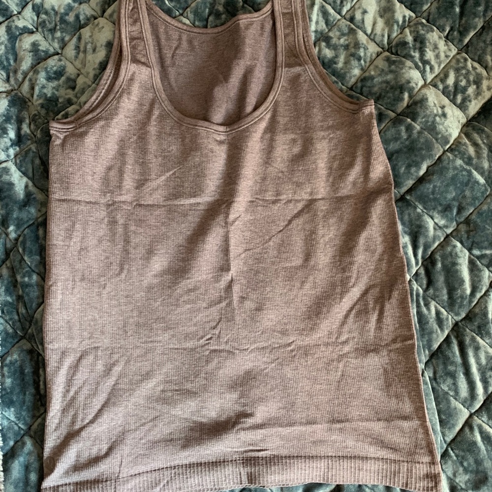 lululemon seek simplicity 2 way tank